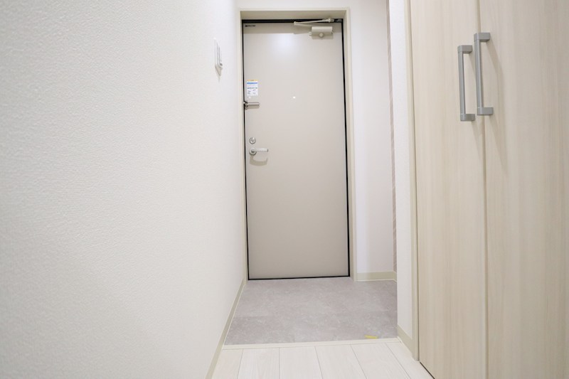 クリエオーレ天理 玄関
