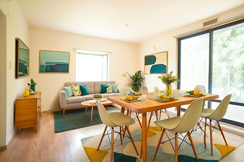 サンビレッジ学園前東坂F棟 リビング