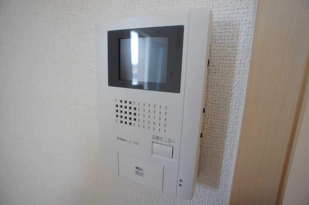 クレディーカーサ その他2