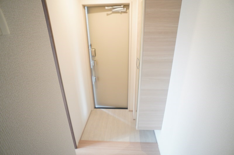 カーサ王寺 玄関