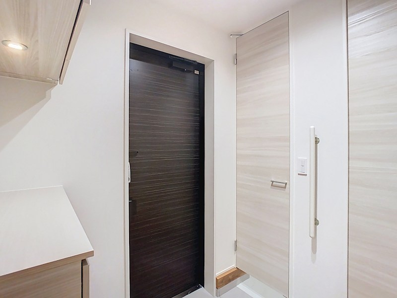 シャトードール　プレミア 玄関