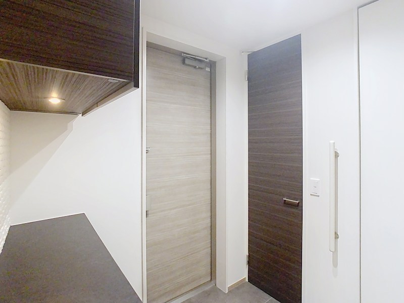 シャトードール　プレミア 玄関