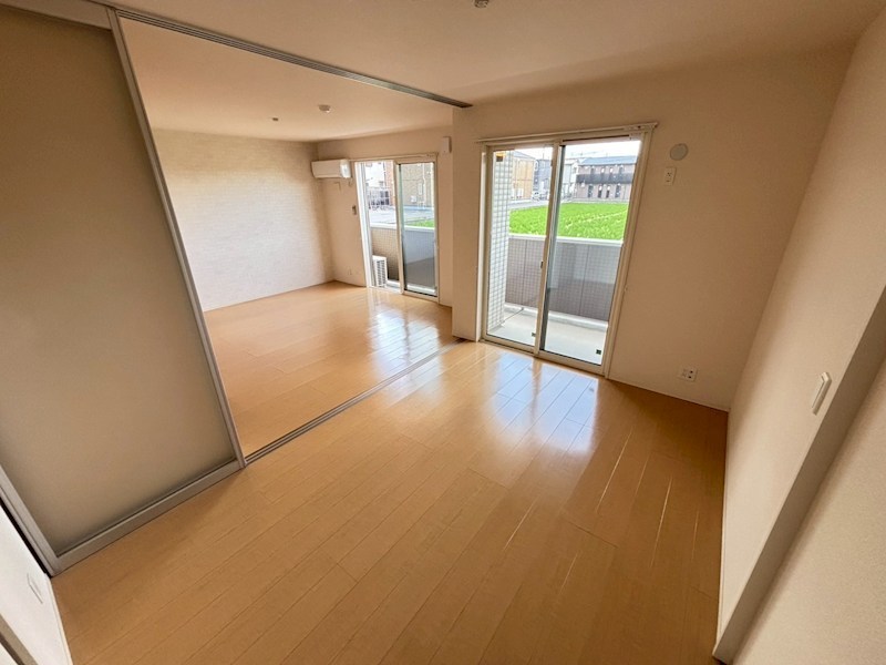 リノ　ムア その他6