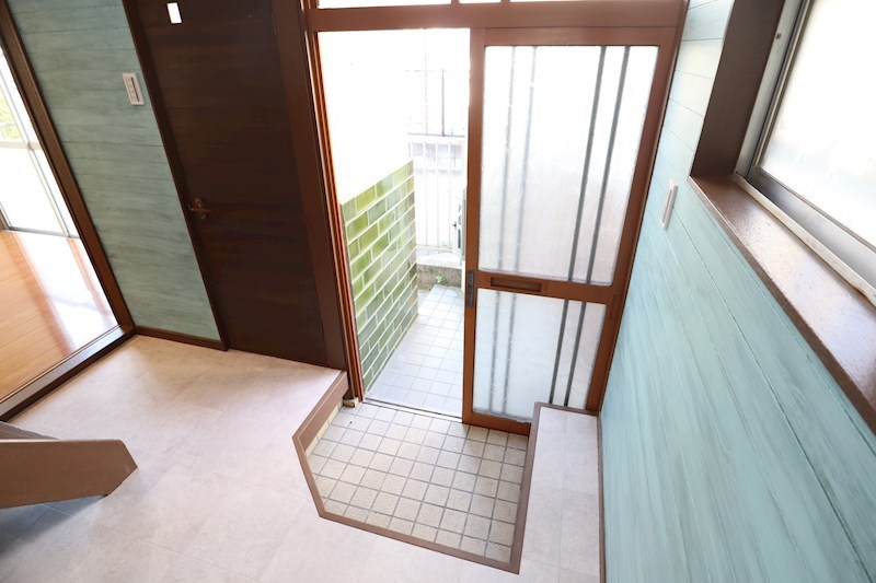 小明町貸一軒家 玄関