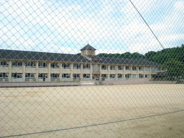 トウケンコーポ桜井南 周辺画像3