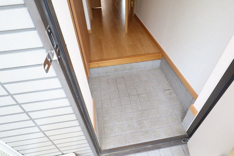 プレッソ　あすか 玄関