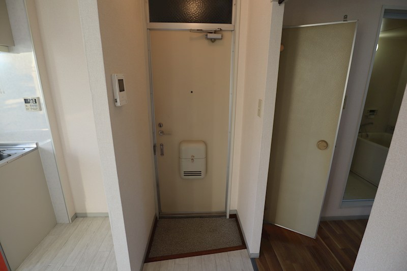 レジデンスボナールⅠ 玄関