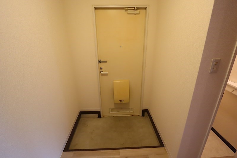 エクセル青垣　B 玄関