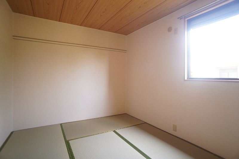 サンビレッジ学園前東坂E棟 その他16