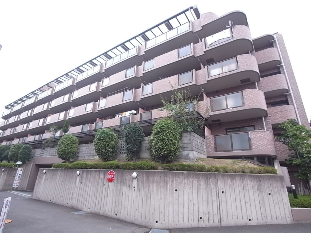 ヴェルナール富雄弐番館 その他外観2