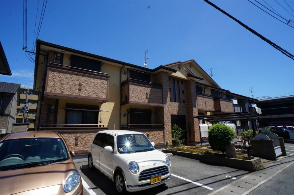 ローレンス西大寺 103号室 外観