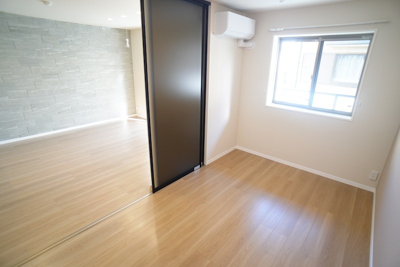 シャーメゾン　新大宮 ベッドルーム