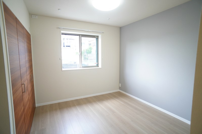 レジデンス三条宮前 ベッドルーム