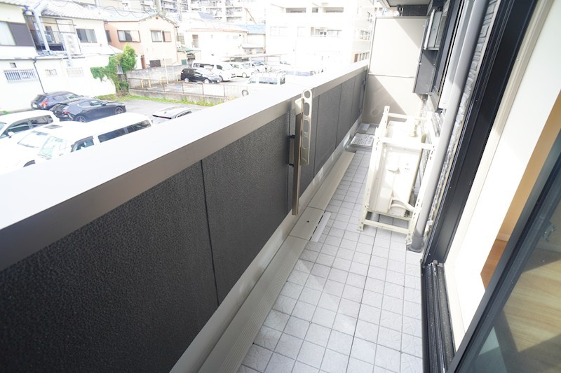 レジデンス三条宮前 ベランダ