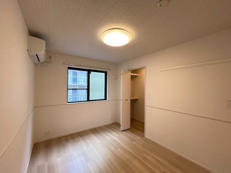 クローバー ベッドルーム