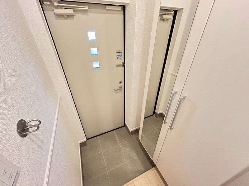 クローバー 玄関