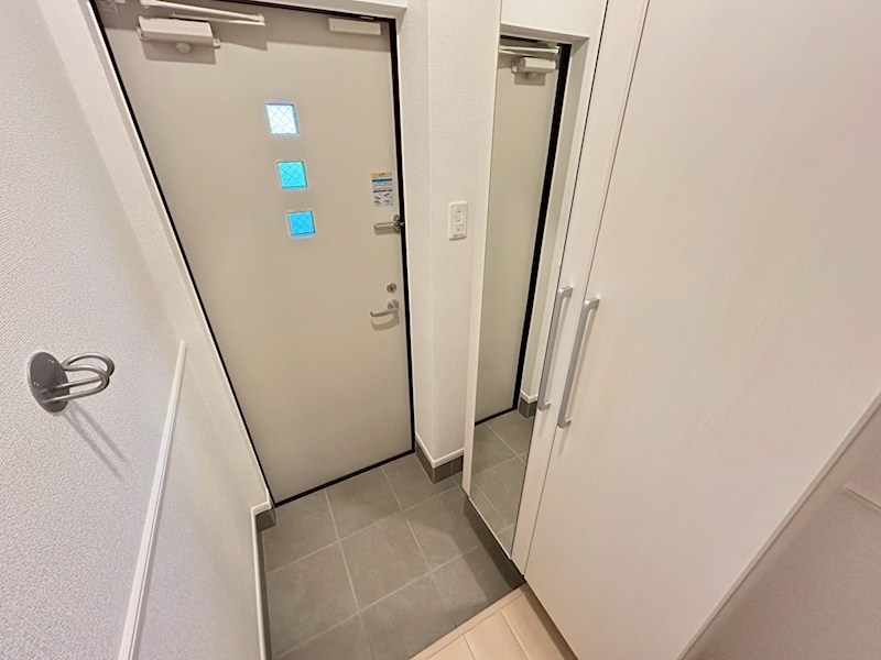 クローバー 玄関