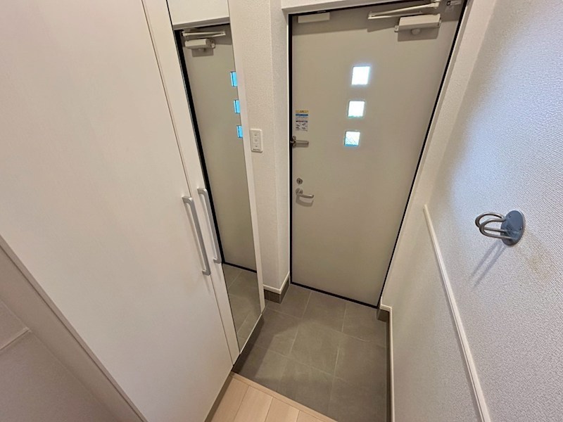 クローバー 玄関