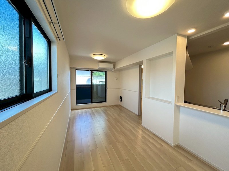 クローバー リビング