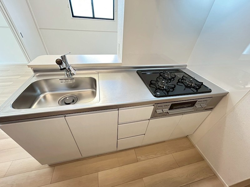 クローバー キッチン