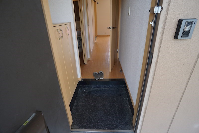 Ｌ・Ｒ都跡 玄関