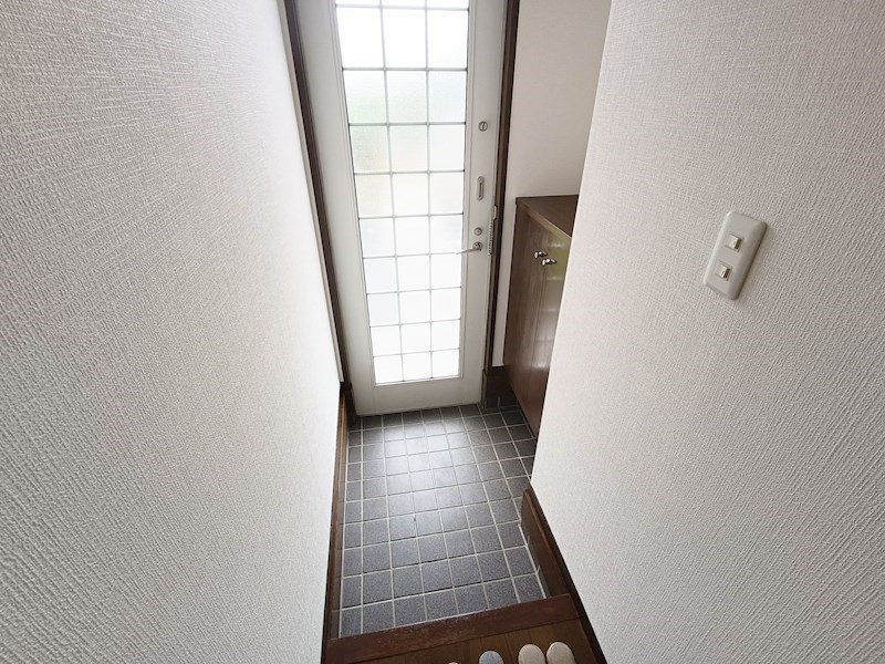 メゾンパレ神功Ⅱ番館 玄関