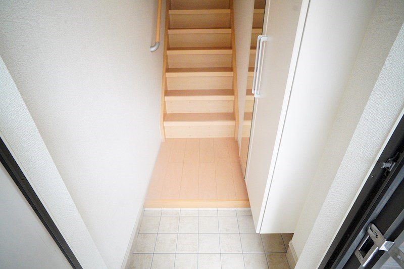 メープル　ヴィラ 玄関