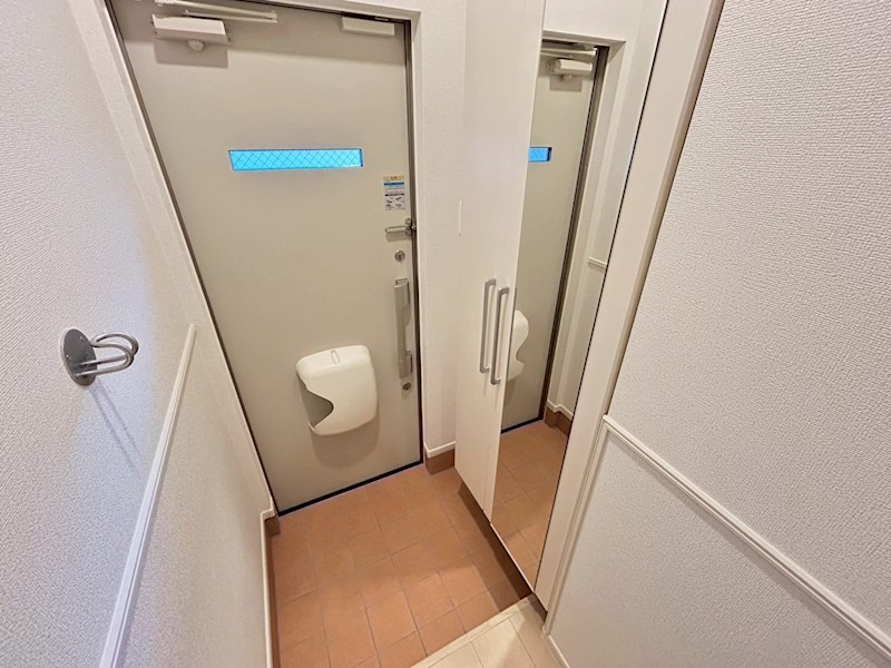 カーサ　ポポラリタ 玄関