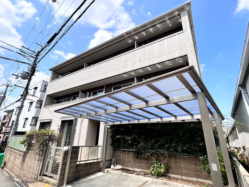 シャーメゾン富雄 205号室 外観
