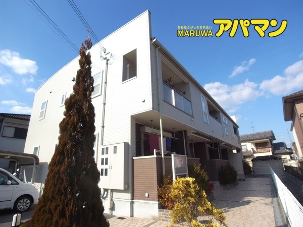 マーベラス 102号室 外観