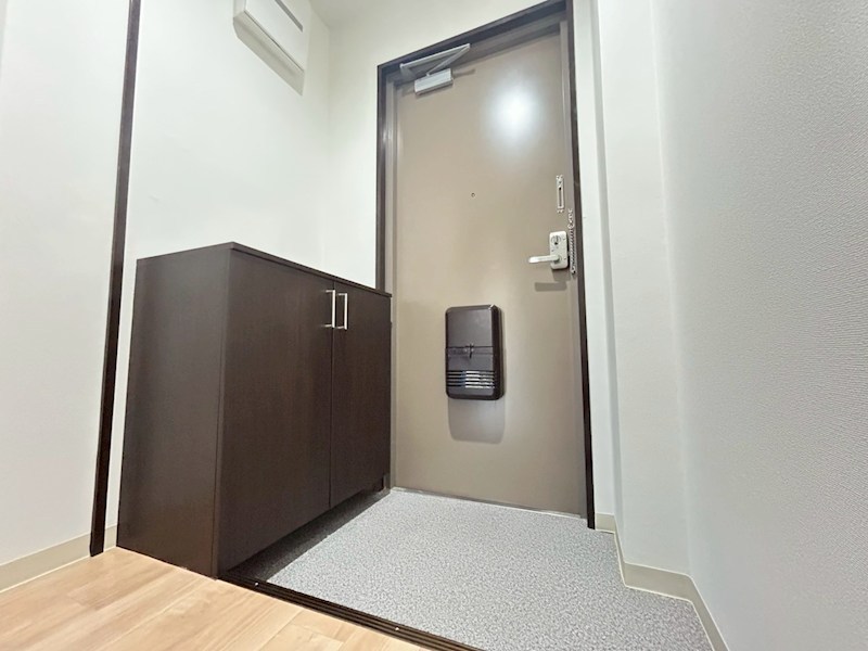 フリーデ北風呂 玄関