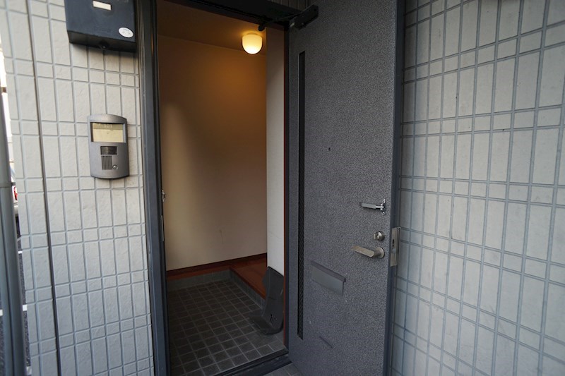 フェリシティーＣ棟 玄関
