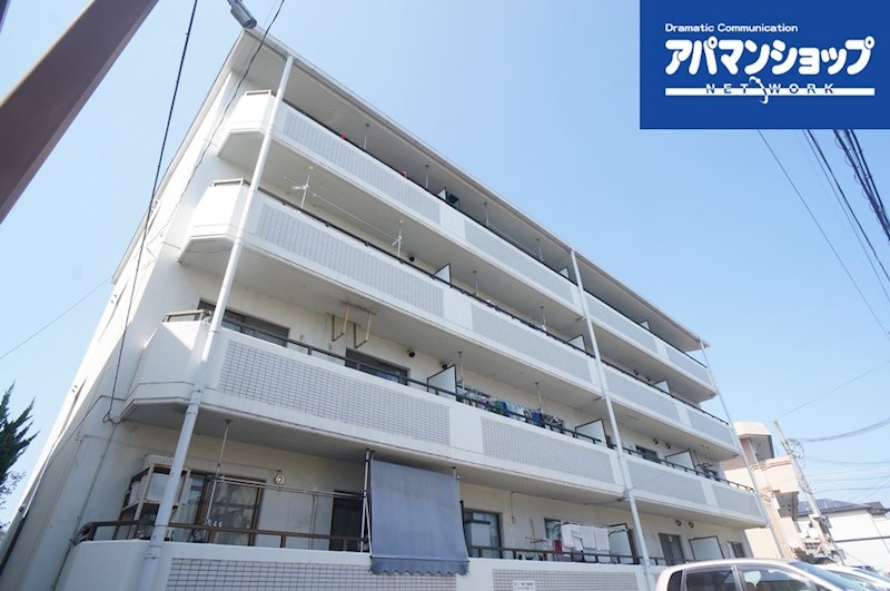 ランプリ築山 406号室 外観