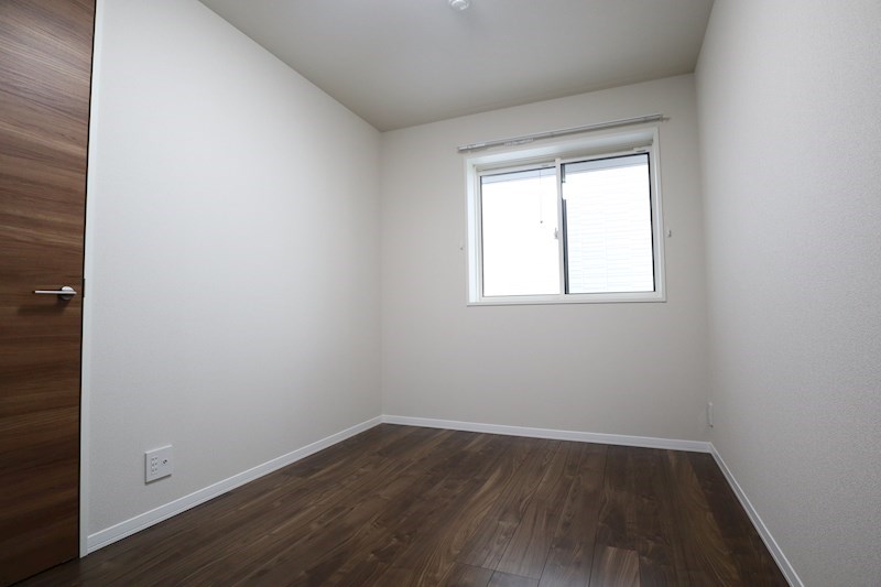 メゾン ソラリス ベッドルーム