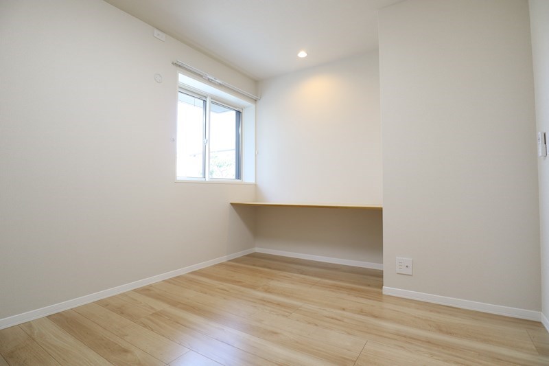 メゾン ソラリス ベッドルーム