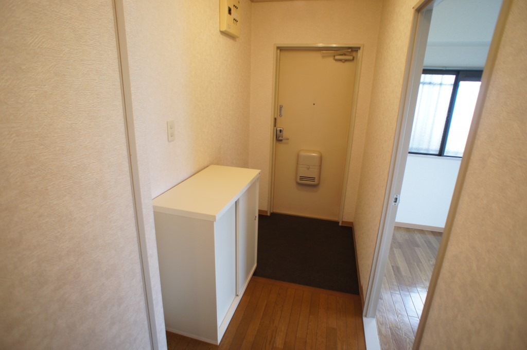 アーバンハイム郡山 玄関