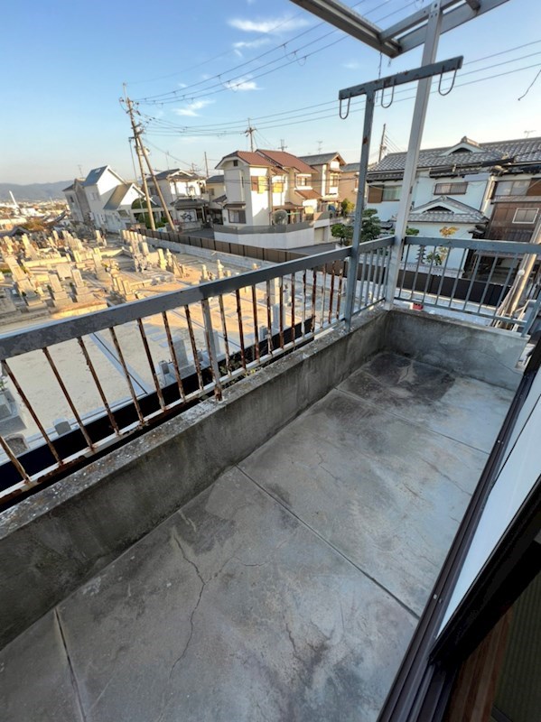 大和郡山市九条町一戸建  ベランダ