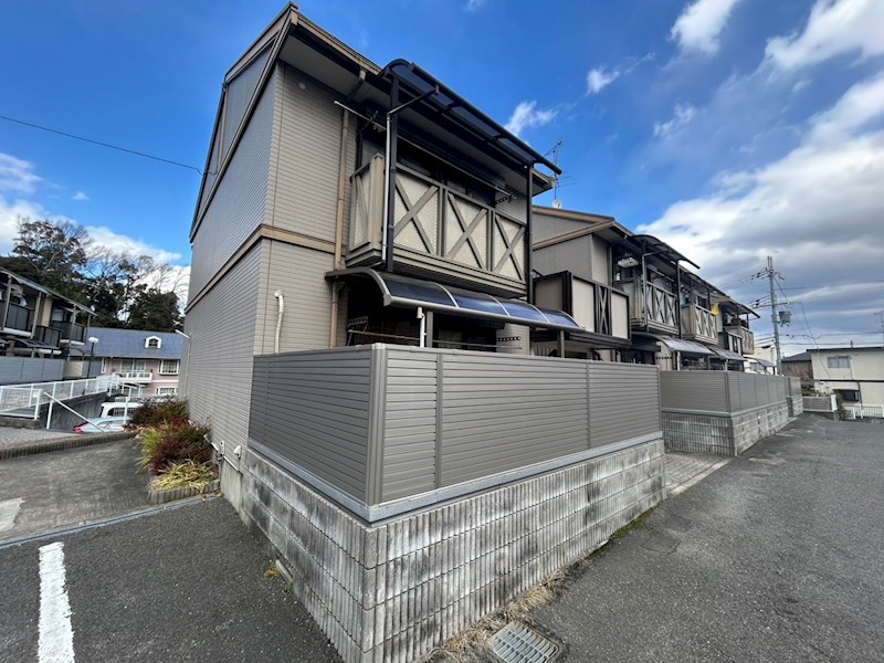 ビバリーヒル学園前Ｂ棟 202号室 外観