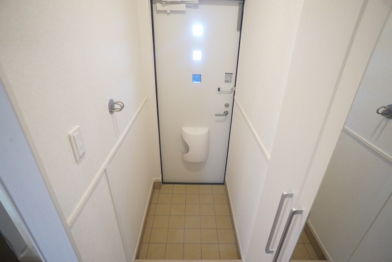 レジデンスサツキⅠ 玄関