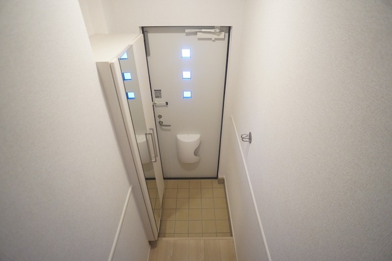 レジデンスサツキⅠ 玄関