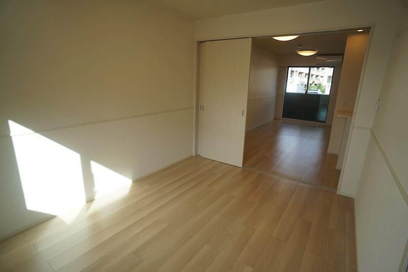 レジデンスサツキⅡ ベッドルーム