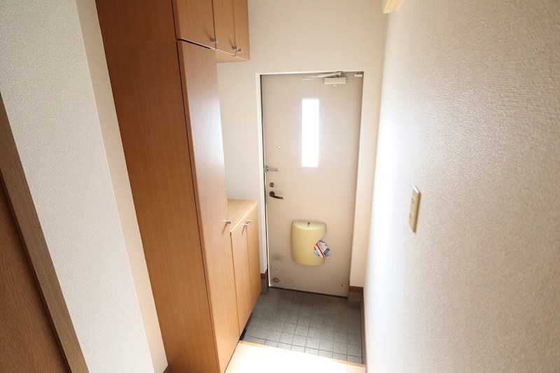 エーデル南 玄関