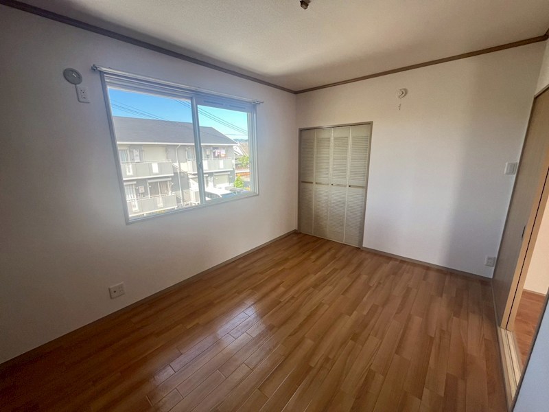 ジェンヌエルブB ベッドルーム