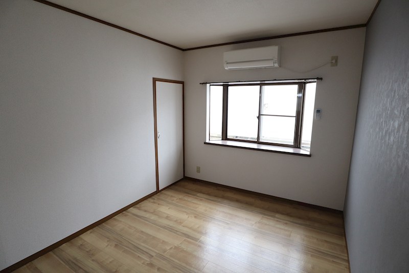 ラ・フォーレ前栽 ベッドルーム