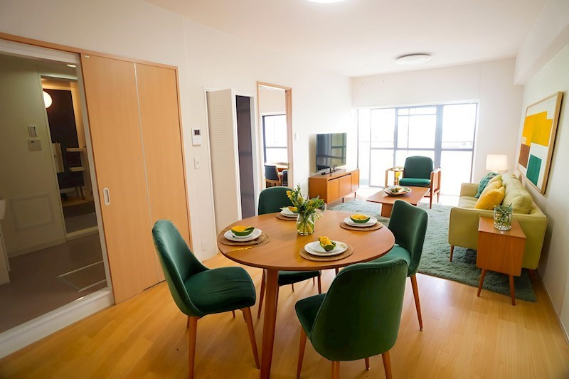 グランドパレス学園前 リビング