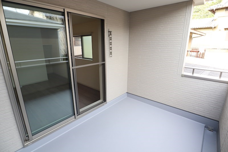 大和高田市池田6号棟 戸建 ベランダ