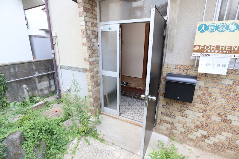 生駒市中菜畑2丁目貸家 その他外観2