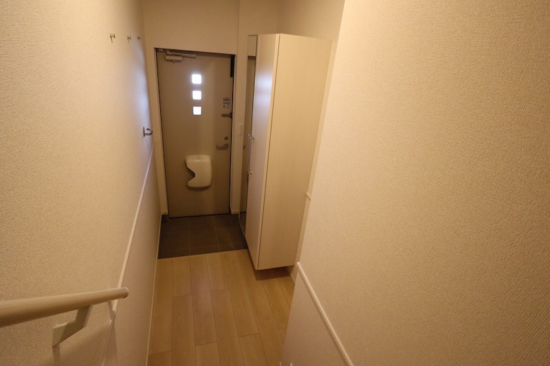 カーサ　サリチェ 玄関