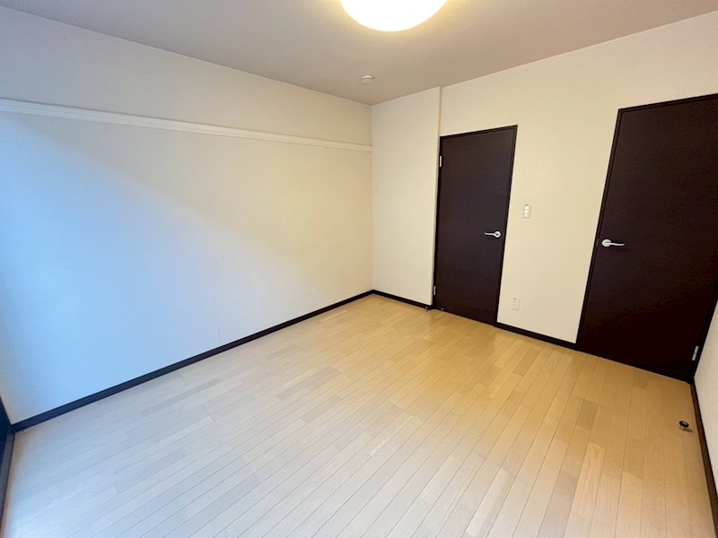 レオネクストサンシャイン岩室 ベッドルーム