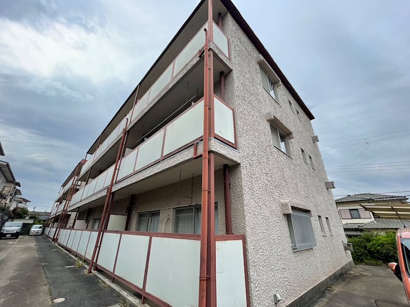 あやめ池ハイツＢ棟 105号室 外観